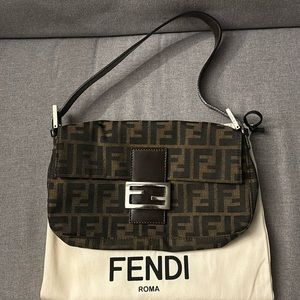 Vintage Fendi Baguette